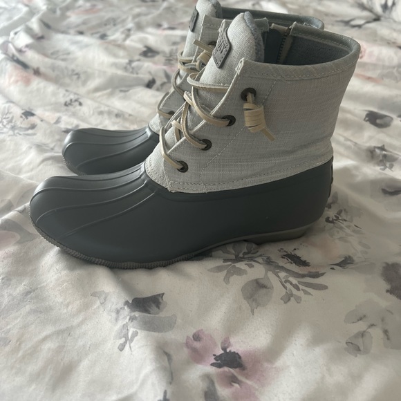 Sperry duck boots - Picture 2 of 3